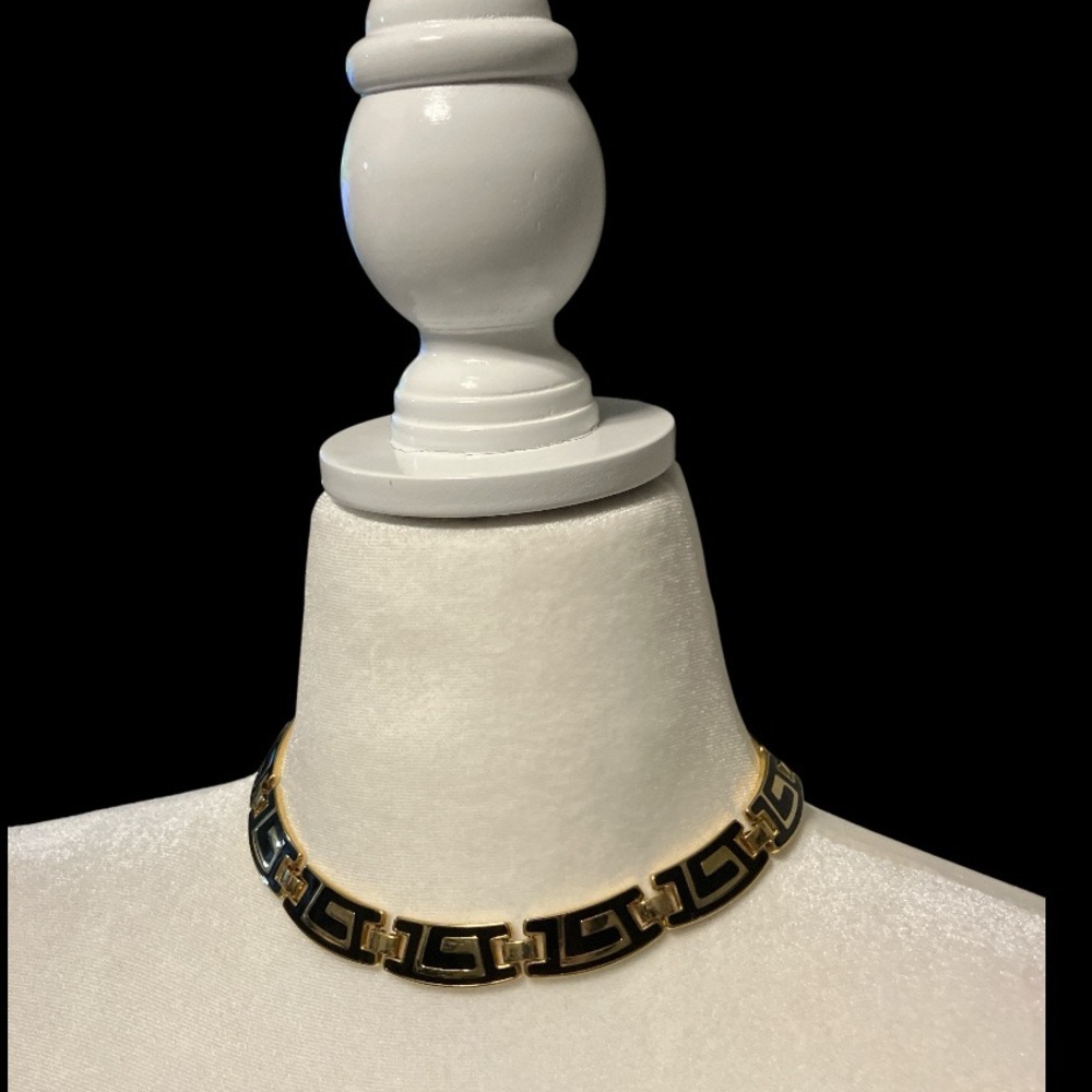 Vintage Gold & Black Greek Key Choker Necklace 16” Fold Clasp MCM Glam Dramatic - Picture 3 of 6